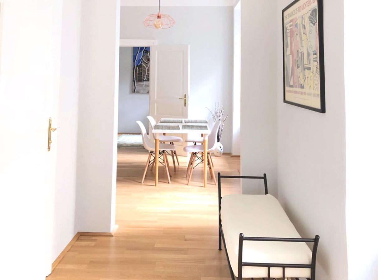 Classic, Modern&Charming! 7Min To Vienna'S Center! Luaran gambar